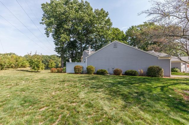 28 Walden Pond Drive, Nashua, NH 03064