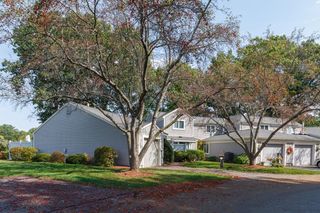 28 Walden Pond Drive, Nashua, NH 03064