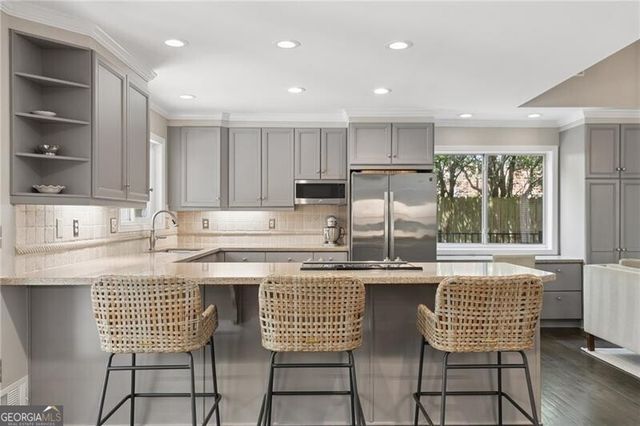 4428 E Kings Point Circle, Atlanta, GA 30338