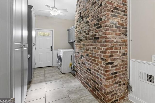 4428 E Kings Point Circle, Atlanta, GA 30338