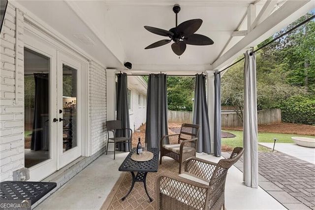 4428 E Kings Point Circle, Atlanta, GA 30338