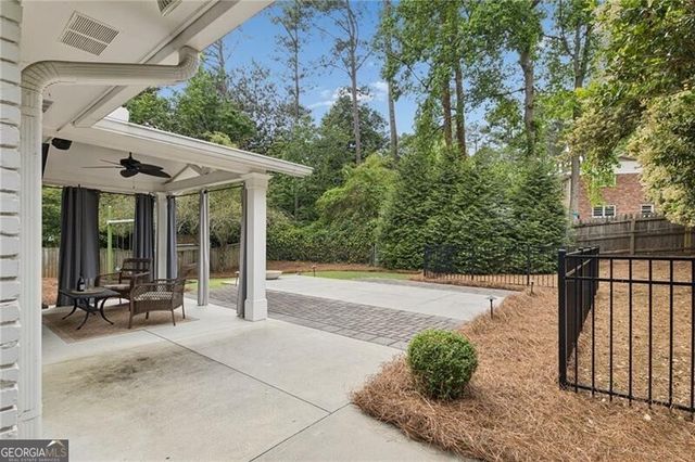 4428 E Kings Point Circle, Atlanta, GA 30338