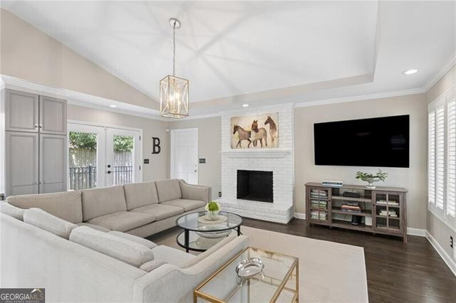 4428 E Kings Point Circle, Atlanta, GA 30338