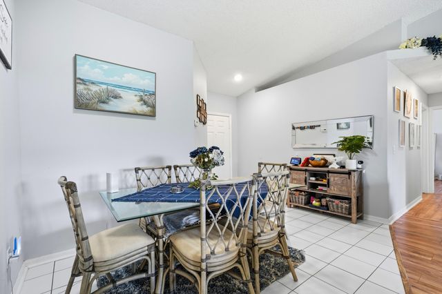 1074 SW BARBAROSA Avenue SW, Port St. Lucie, Port St Lucie, FL 34953