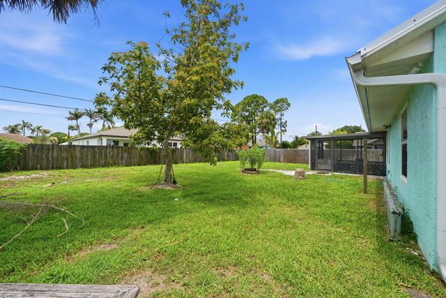 1074 SW BARBAROSA Avenue SW, Port St. Lucie, Port St Lucie, FL 34953