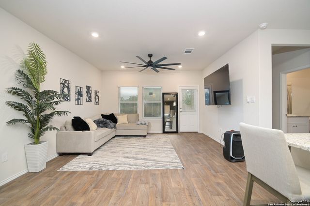 4803 Nueces, San Antonio, TX 78253