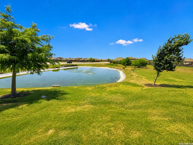 6711 Hoffman Plain, San Antonio, TX 78252
