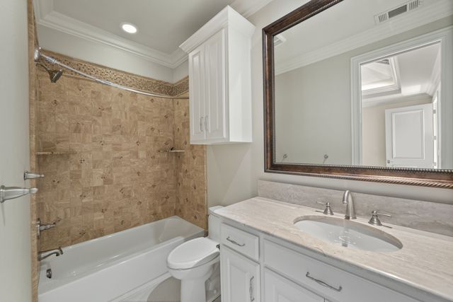 5821 Northaven Road, Dallas, TX 75230