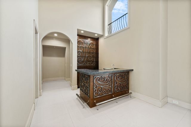5821 Northaven Road, Dallas, TX 75230