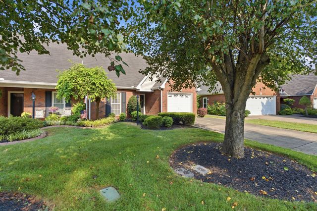 2767 Stonehedge Dr, Murfreesboro, TN 37128