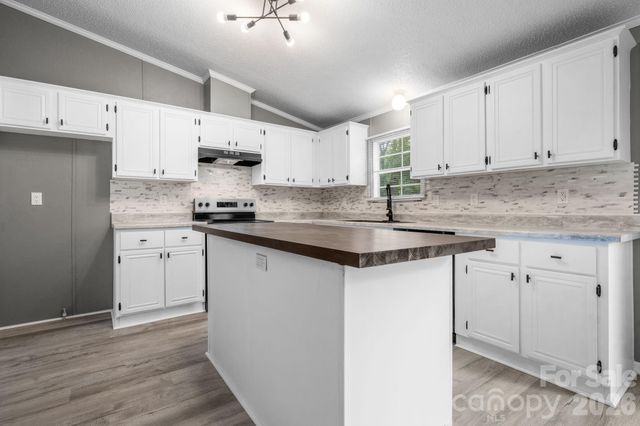 3196 Corkie Drive, Granite Falls, NC 28630