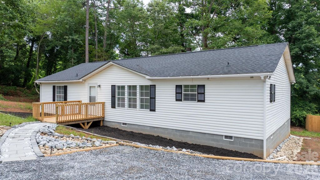 3196 Corkie Drive, Granite Falls, NC 28630