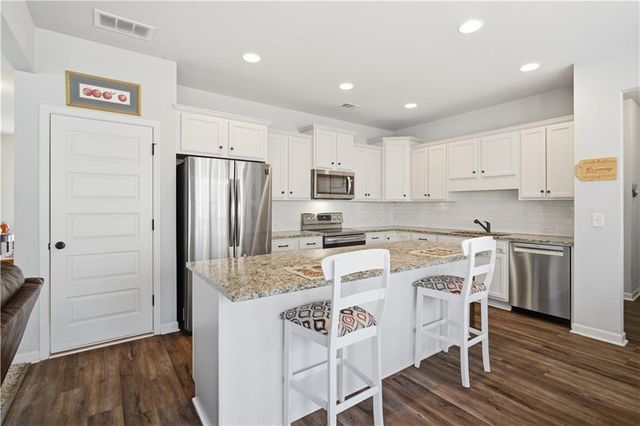 1 Grey Swan Way, Dawsonville, GA 30534