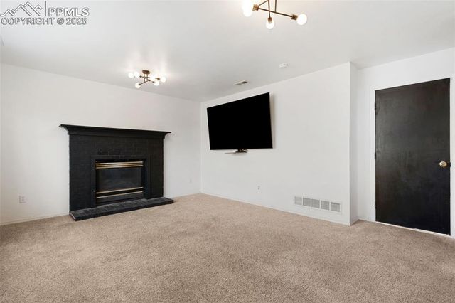 7140 Allens Park Drive, Colorado Springs, CO 80922