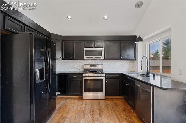 7140 Allens Park Drive, Colorado Springs, CO 80922