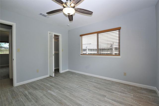 2806 Bluebonnet, Kemah, TX 77565
