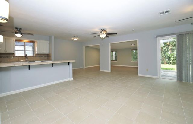 2806 Bluebonnet, Kemah, TX 77565