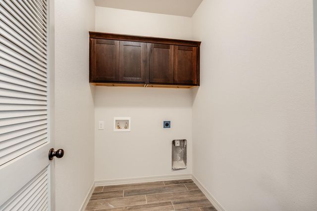 13865 Thunder Sky Avenue, El Paso, TX 79928