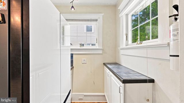 478 PARKWAY, Ewing, NJ 08618