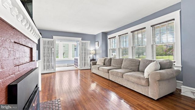 478 PARKWAY, Ewing, NJ 08618