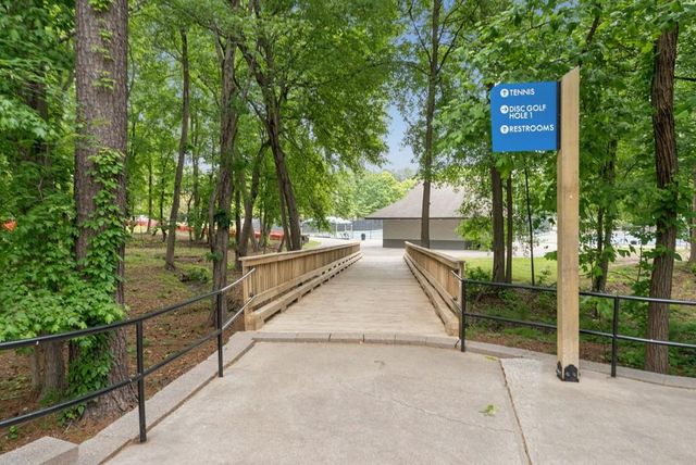 211 Saddle Road, Alpharetta, GA 30009