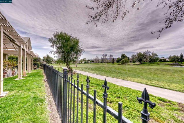 211 Benoni Ln, Brentwood, CA 94513