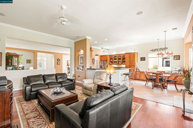 211 Benoni Ln, Brentwood, CA 94513