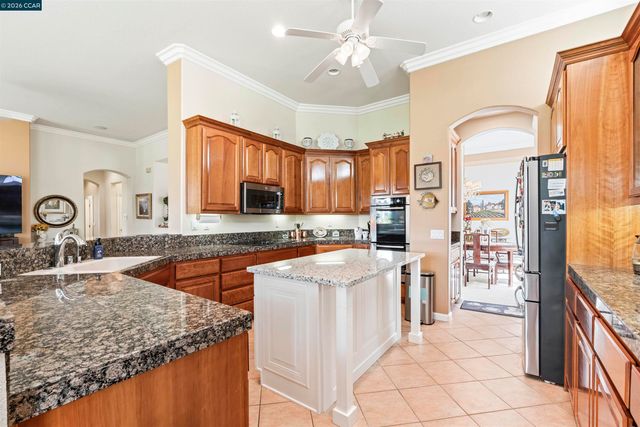 211 Benoni Ln, Brentwood, CA 94513