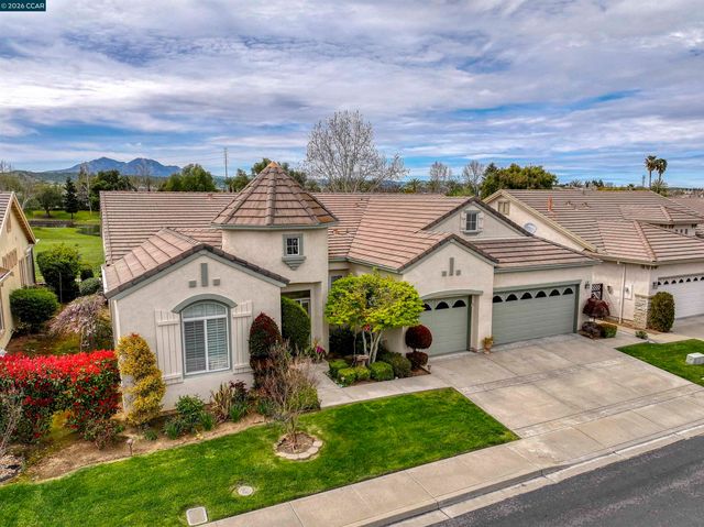 211 Benoni Ln, Brentwood, CA 94513