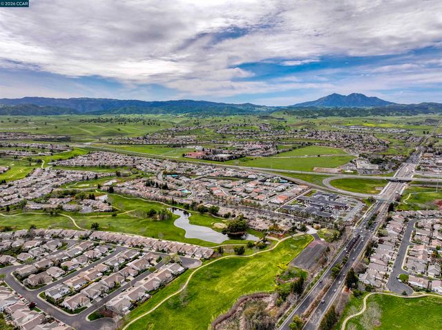 211 Benoni Ln, Brentwood, CA 94513