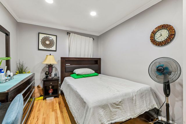 22 Liberty Avenue, Selden, NY 11784