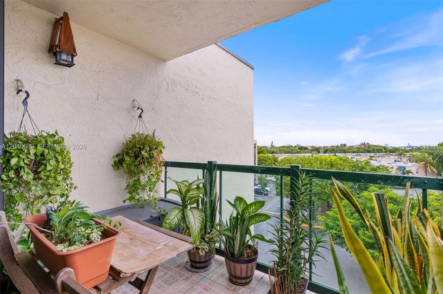2075 SW 122nd Avenue 505, Miami, FL 33175