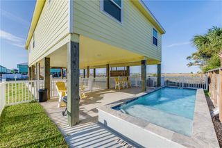 248 Flounder Dr, Port Aransas, TX 78373