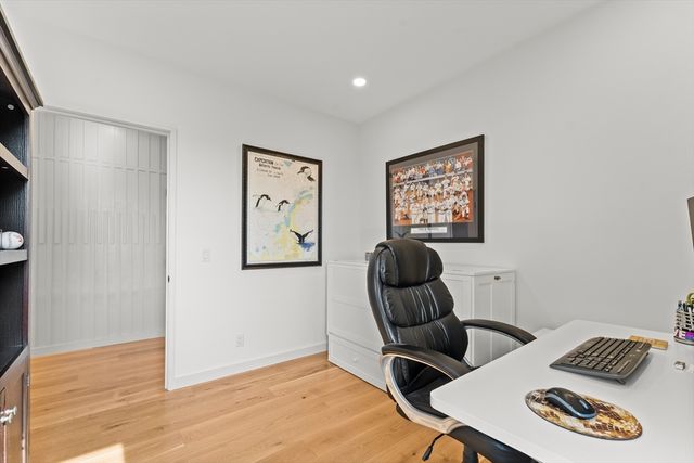 191 Condor St 9, Boston, MA 02128