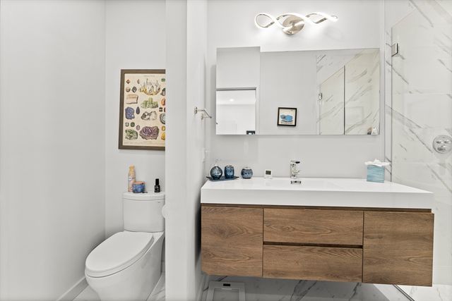 191 Condor St 9, Boston, MA 02128