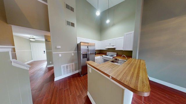 1408 EAGLE LANE, Winter Garden, FL 34787