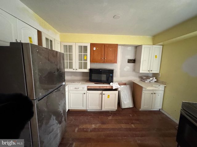 2925 W NORTH AVE, Baltimore, MD 21216