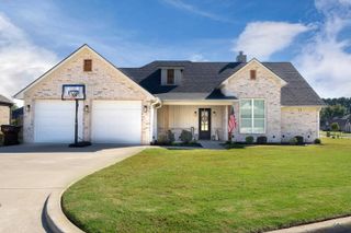 201 Saddle Brook Cir., Hallsville, TX 75650