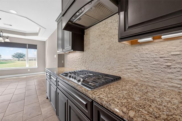 7313 Falcon Drive, Brookshire, TX 77423