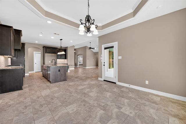 7313 Falcon Drive, Brookshire, TX 77423