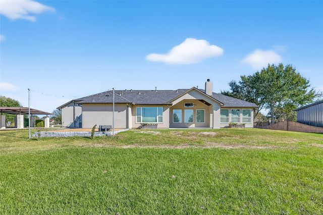 7313 Falcon Drive, Brookshire, TX 77423