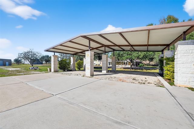 7313 Falcon Drive, Brookshire, TX 77423