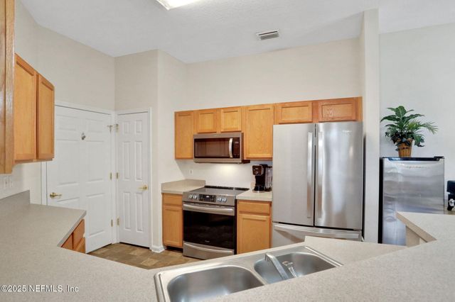 785 OAKLEAF PLANTATION Parkway, 1634, Orange Park, FL 32065