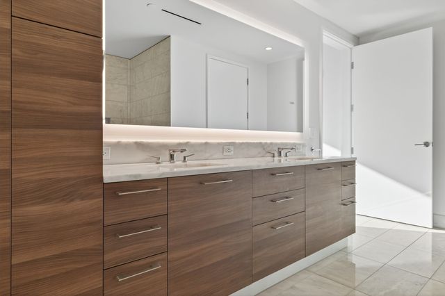 7901 Windrose Avenue 1701, Plano, TX 75024