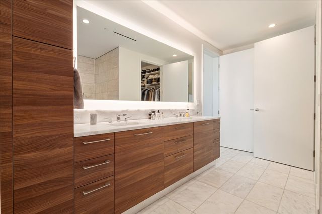 7901 Windrose Avenue 1701, Plano, TX 75024