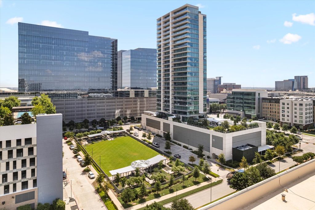 7901 Windrose Avenue 1701, Plano, TX 75024