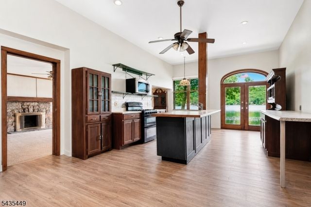 55 Cottage Ave, Frankford Twp., NJ 07826