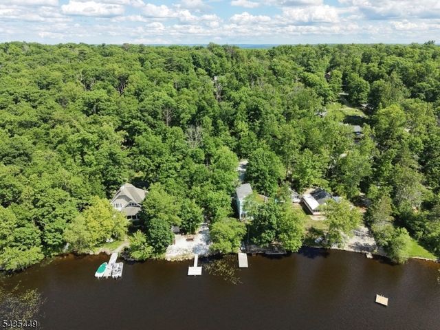 55 Cottage Ave, Frankford Twp., NJ 07826