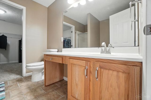 22 Green Meadow Ct, Franklin, OH 45005