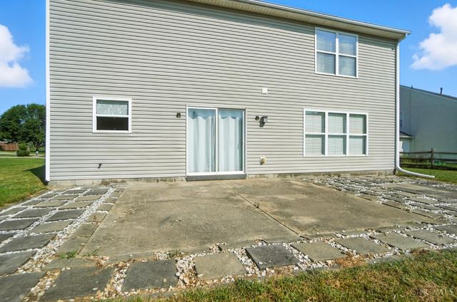 22 Green Meadow Ct, Franklin, OH 45005